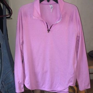 Under armor pull over